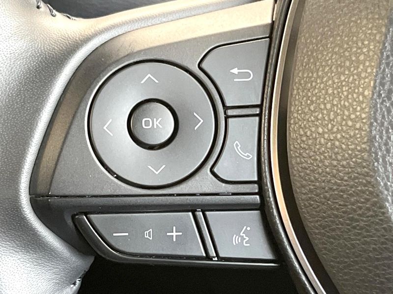 2023 Toyota Corolla Sport 6AA-ZWE219H (UW-6a584cef9970a)[29]