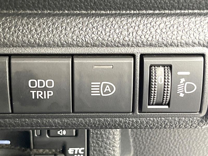 2023 Toyota Corolla Sport 6AA-ZWE219H (UW-6a584cef9970a)[26]