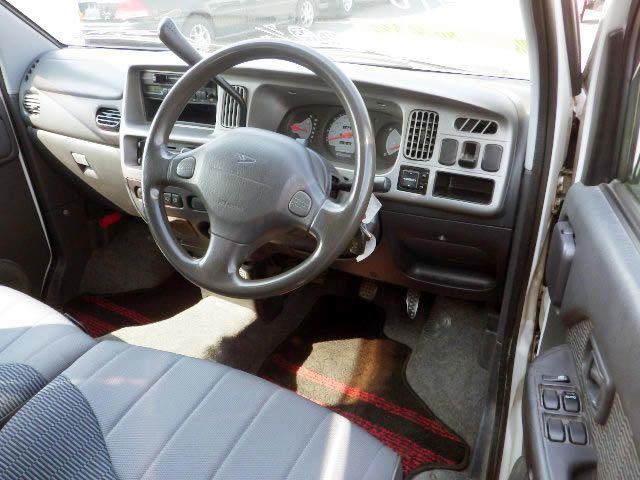 1999 Daihatsu Atrai S230G (UW-mrn8z99evvl1)[10]