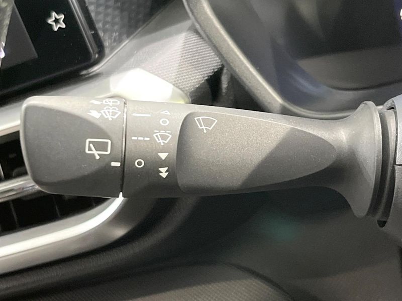 2020 Toyota Raize 5BA-A210A (UW-6a599b81aa82f)[29]