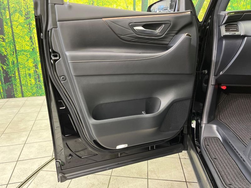 2024 Toyota Alphard Hybrid 6AA-AAHH40W (UW-6a599b8eabacc)[16]
