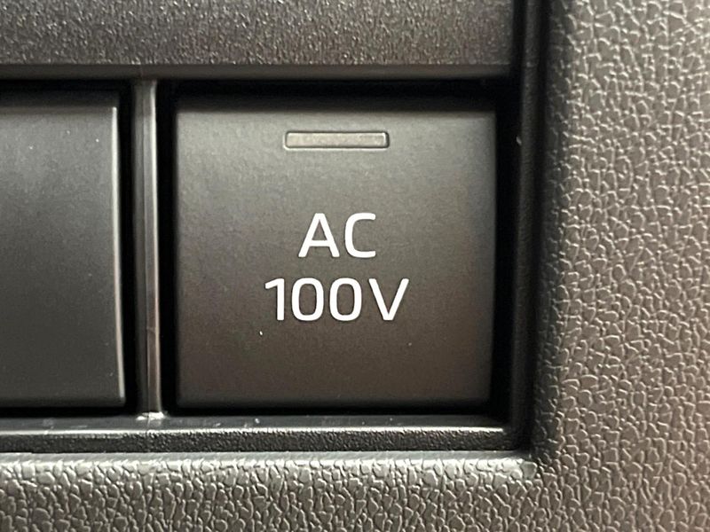 2026 Toyota Alphard Hybrid 6AA-AAHH40W (UW-6a599b9179a00)[27]