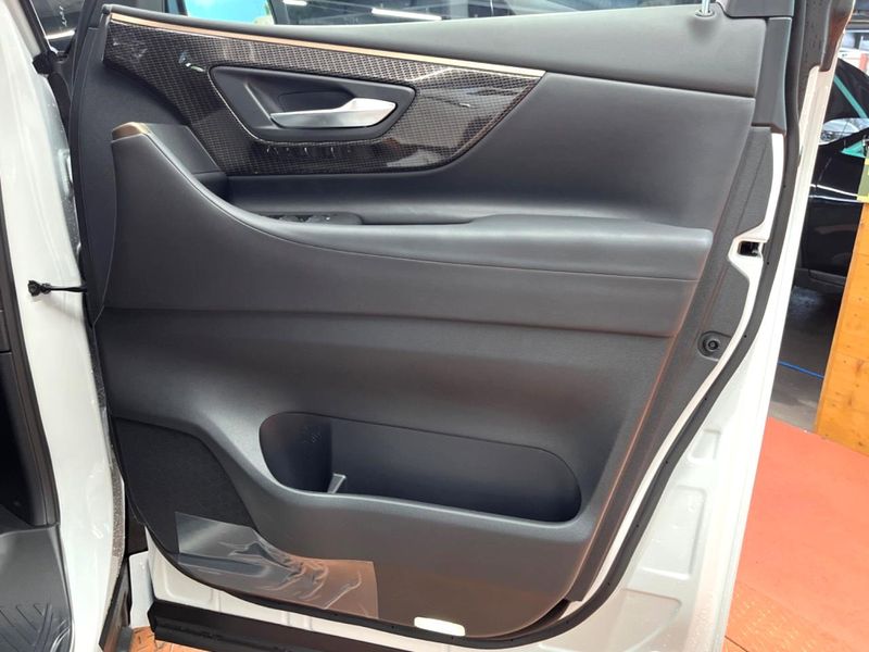 2026 Toyota Alphard Hybrid 6AA-AAHH40W (UW-6a599b9179a00)[22]
