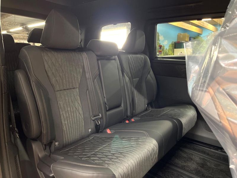 2026 Toyota Alphard Hybrid 6AA-AAHH40W (UW-6a599b9180959)[28]