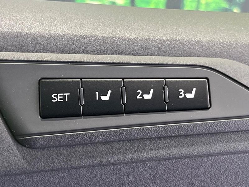 2021 Toyota Alphard 3BA-AGH35W (UW-6a599bb3abb11)[24]