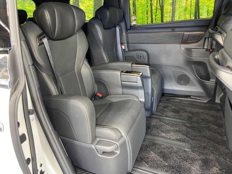 2025 Toyota Alphard 3BA-AGH45W (UW-6a599bbac16ad)[13]