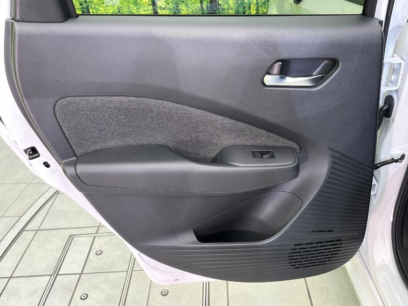 2021 Nissan Aura 6AA-FE13 (UW-6a599c59aa1b1)[27]