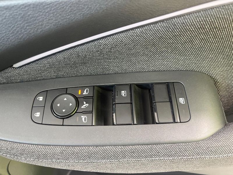 2023 Nissan Aura 6AA-FE13 (UW-6a599c5cc330d)[18]