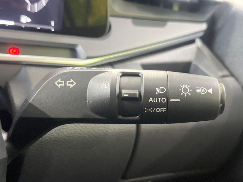 2023 Nissan Aura 6AA-FE13 (UW-6a599c5cc330d)[24]