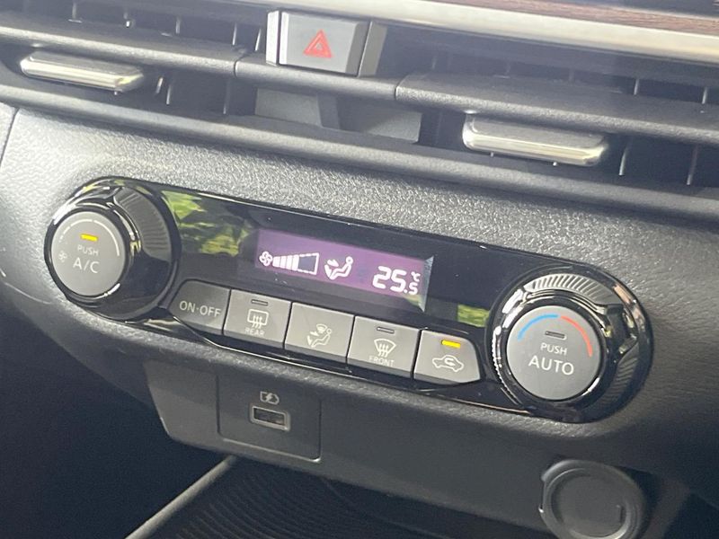 2023 Nissan Aura 6AA-FE13 (UW-6a599c5cc330d)[28]