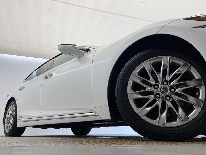 2018 Lexus LS DAA-GVF50 (UW-6a599ca68b87d)[7]