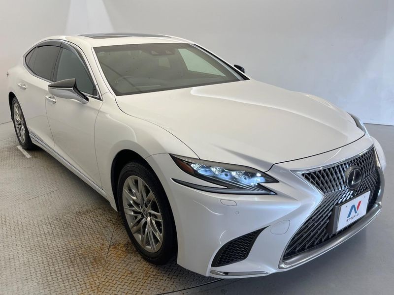2018 Lexus LS DAA-GVF50 (UW-6a599ca68b87d)[11]