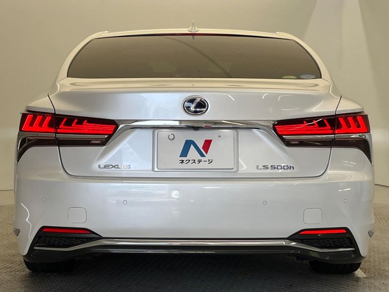 2018 Lexus LS DAA-GVF50 (UW-6a599ca68b87d)[15]