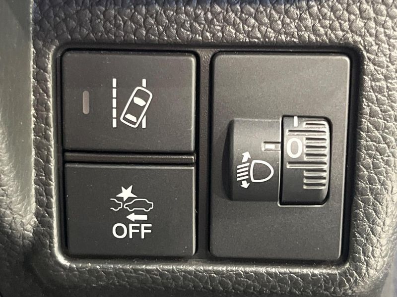 2022 Honda N-BOX CUSTOM 6BA-JF3 (UW-6a599d08469e7)[24]
