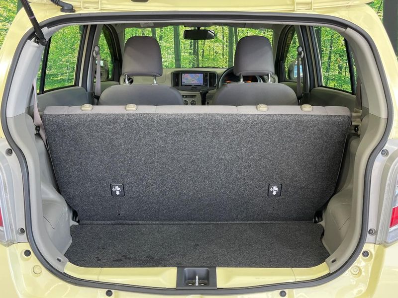 2016 Toyota Pixis Epoch DBA-LA300A (UW-6a599d6d66019)[18]