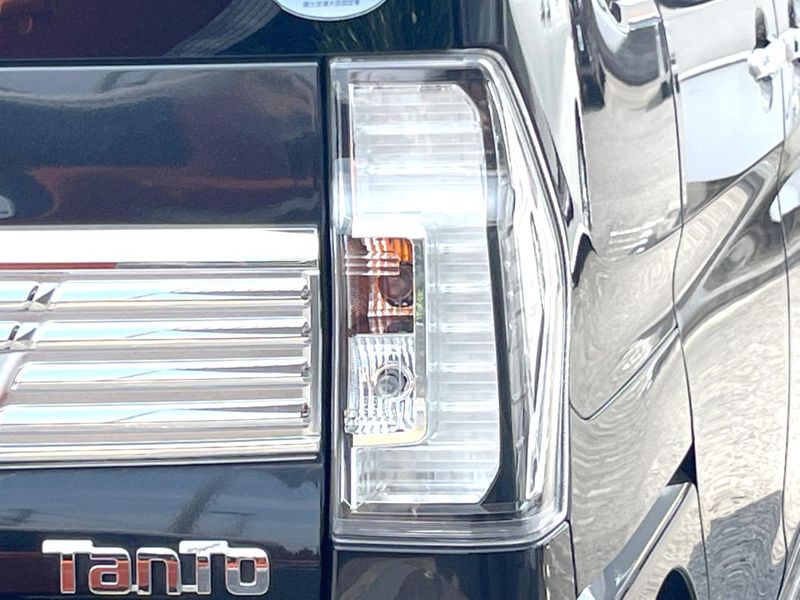 2017 Daihatsu Tanto DBA-LA600S (UW-6a599d7da1b17)[19]