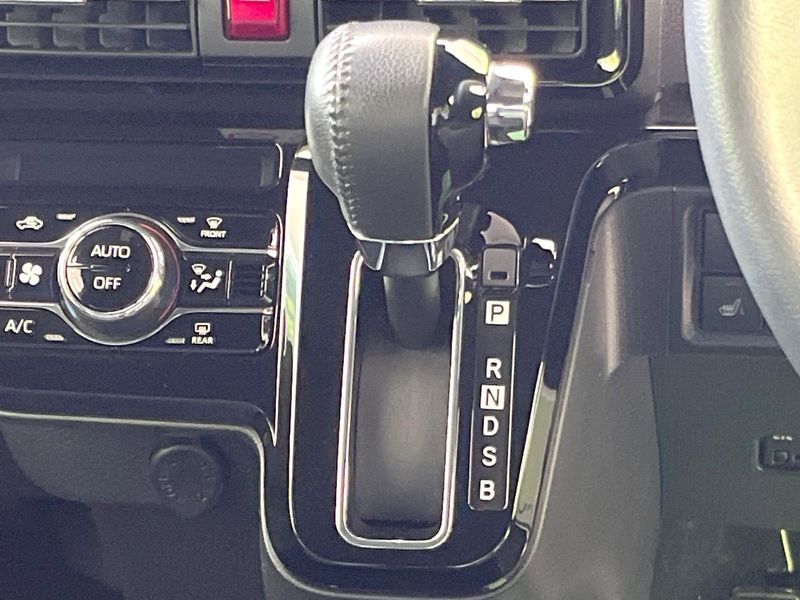 2021 Daihatsu Tanto 5BA-LA650S (UW-6a599d867340a)[17]