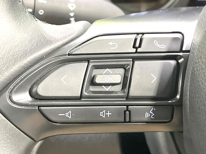 2021 Toyota Yaris Cross 6AA-MXPJ10 (UW-6a599e44ac69e)[24]