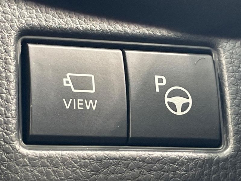 2023 Toyota Prius 6AA-MXWH60 (UW-6a599e677a318)[11]