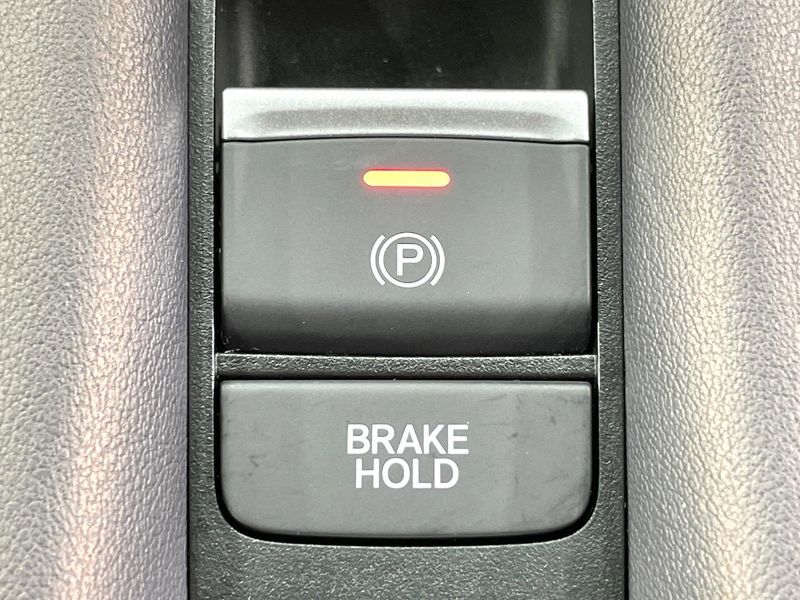 2023 Honda ZR-V 6AA-RZ4 (UW-6a599ec6956e4)[29]