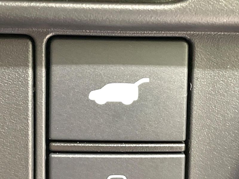 2023 Honda ZR-V 6AA-RZ4 (UW-6a599ec6956e4)[25]