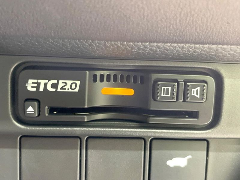 2023 Honda ZR-V 6AA-RZ4 (UW-6a599ec6956e4)[24]