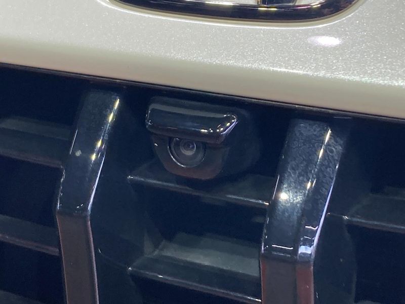 2023 Honda ZR-V 6AA-RZ4 (UW-6a599ec6e1493)[7]