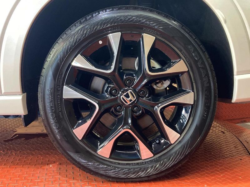 2023 Honda ZR-V 6AA-RZ4 (UW-6a599ec6e1493)[12]