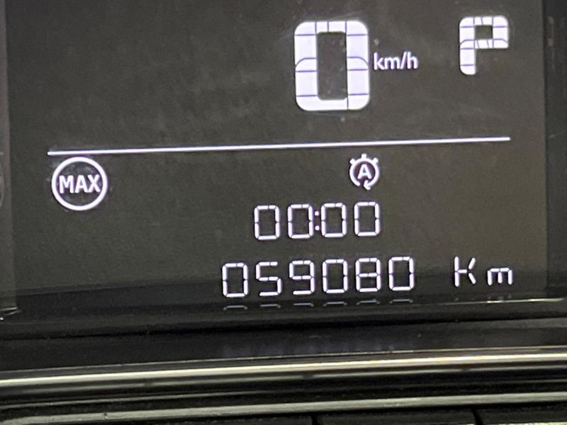 2021 Citroen C3 5BA-B6HN05 (UW-6a599f063eb0a)[2]