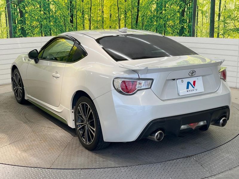 2012 Toyota 86 DBA-ZN6 (UW-6a599f3ce451a)[12]
