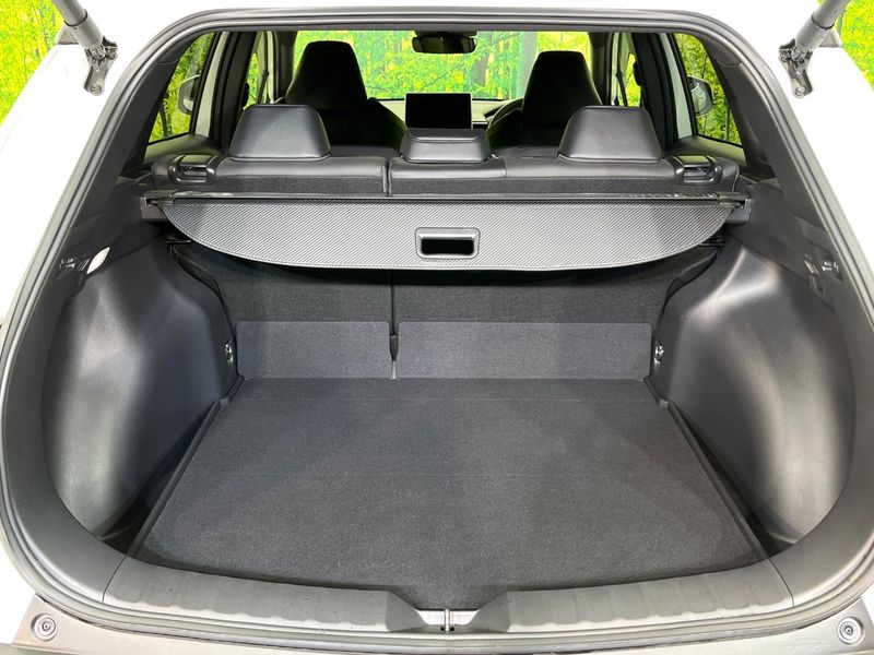 2024 Toyota Corolla Cross 6AA-ZVG16 (UW-6a599f5e47401)[20]