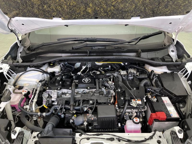2024 Toyota Corolla Cross 6AA-ZVG16 (UW-6a599f5e47401)[4]