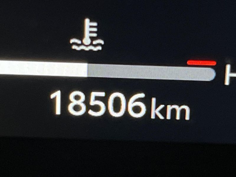 2023 Toyota Alphard Hybrid 6AA-AAHH40W (UW-6a5aed0a6e543)[2]