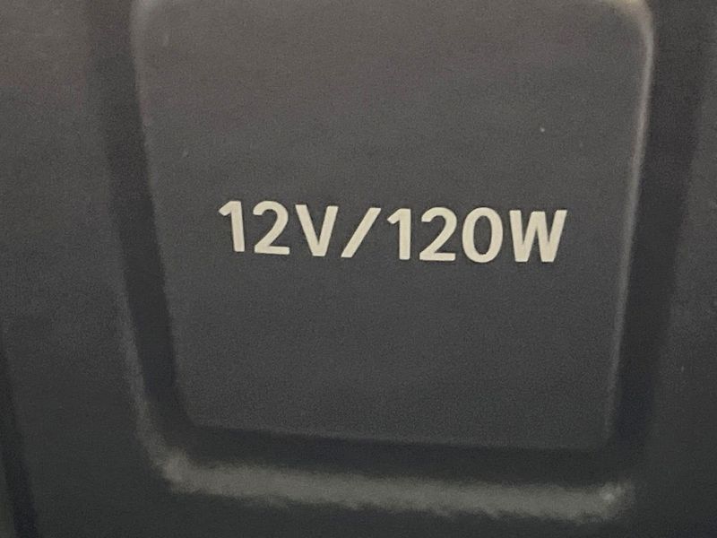 2015 Toyota Alphard DBA-AGH30W (UW-6a5aed1a56a44)[20]