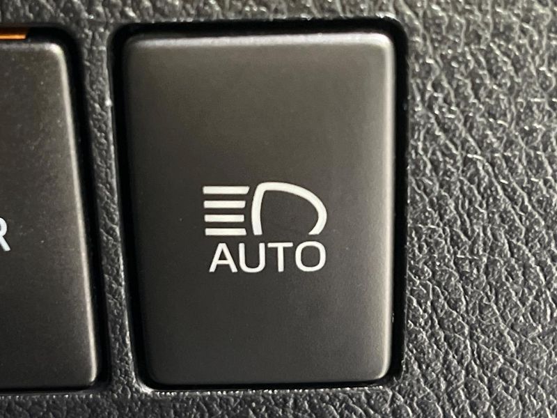 2018 Toyota Vellfire DBA-AGH35W (UW-6a5aed30d1e71)[16]
