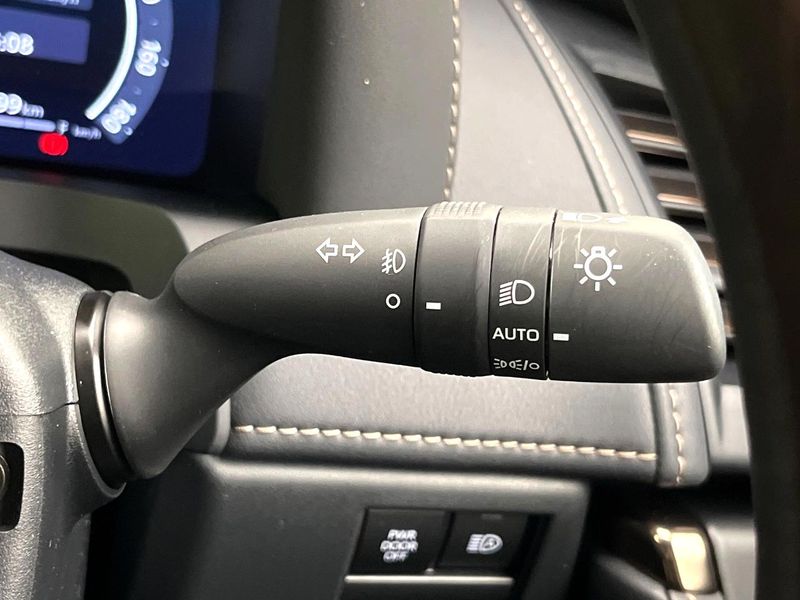 2025 Toyota Alphard 3BA-AGH40W (UW-6a5aed36477b7)[18]