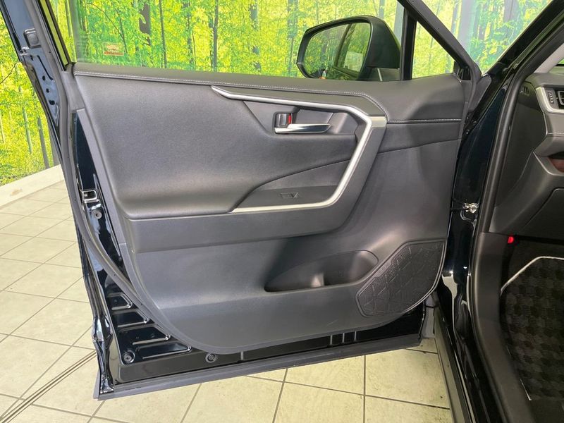 2023 Toyota RAV4 6AA-AXAH54 (UW-6a5aed4a56637)[11]