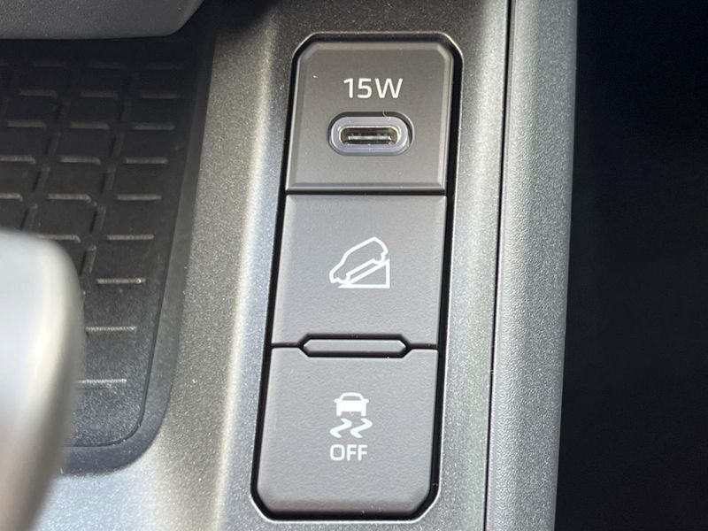 2026 Toyota RAV4 6AA-AXAN64 (UW-6a5aed4e988a8)[22]
