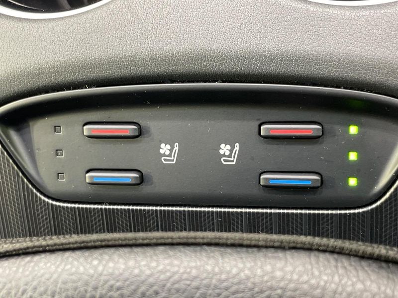2021 Toyota Harrier Hybrid 6AA-AXUH80 (UW-6a5aed52f16af)[25]