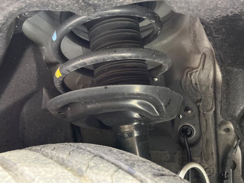 2023 Toyota Harrier Hybrid 6AA-AXUH80 (UW-6a5aed553708f)[7]