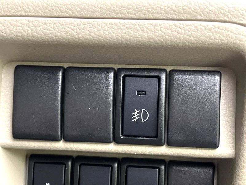 2019 Suzuki Every Wagon ABA-DA17W (UW-6a5aedb5cf9d1)[7]