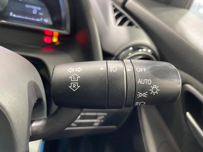 2016 Mazda Demio LDA-DJ5FS (UW-6a5aedbaf0632)[14]