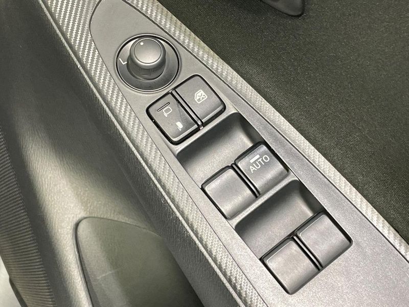 2016 Mazda Demio LDA-DJ5FS (UW-6a5aedbaf0632)[4]