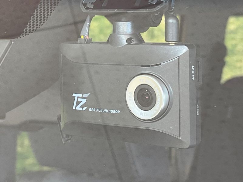 2024 Toyota Land Cruiser 70 3DA-GDJ76W (UW-6a5aedf33dc1e)[21]