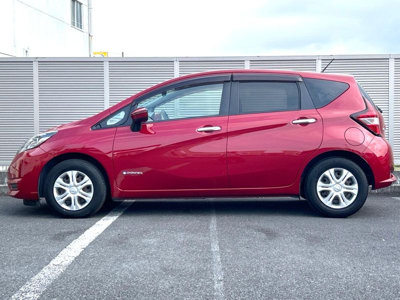2017 Nissan Note DAA-HE12 (UW-6a5aee344d956)[15]