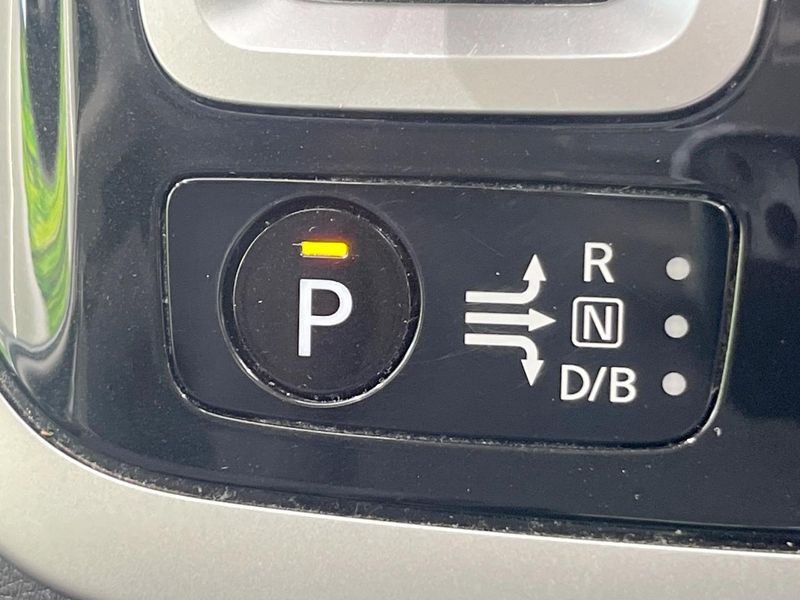 2019 Nissan Serena DAA-HFC27 (UW-6a5aee4546ce3)[29]