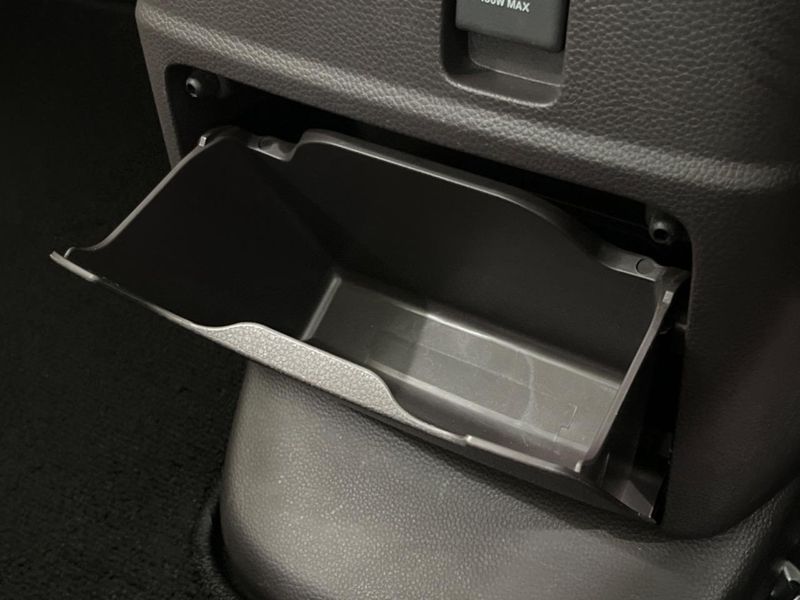 2020 Honda N-BOX 6BA-JF3 (UW-6a5aee78122f9)[27]