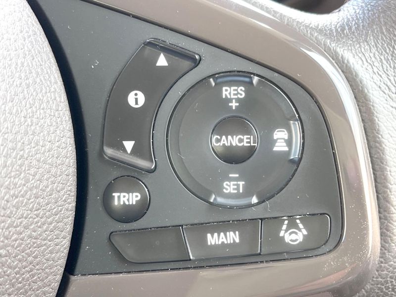 2018 Honda N-BOX DBA-JF3 (UW-6a5aee7b5058e)[21]
