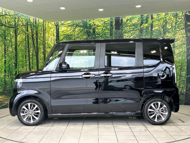 2025 Honda N-BOX CUSTOM 6BA-JF5 (UW-6a5aee96603a0)[6]