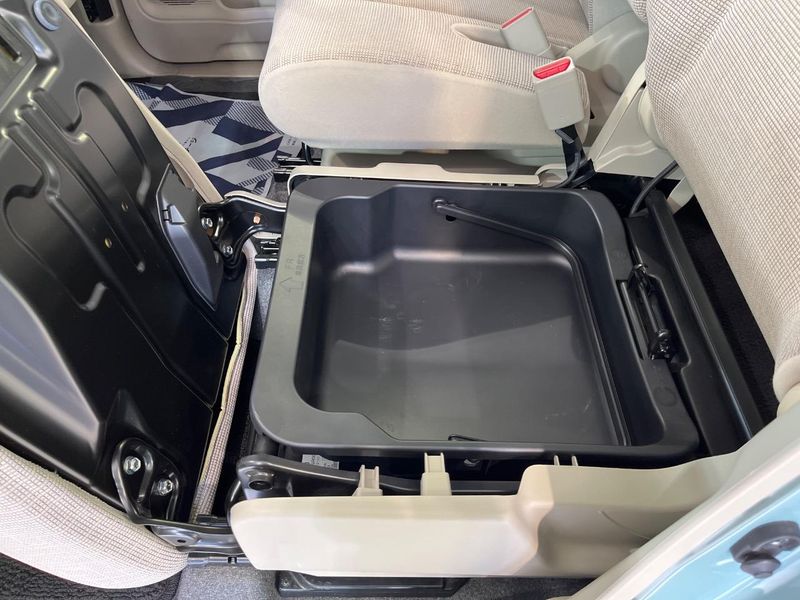 2018 Suzuki Spacia DAA-MK53S (UW-6a5aef769646f)[15]